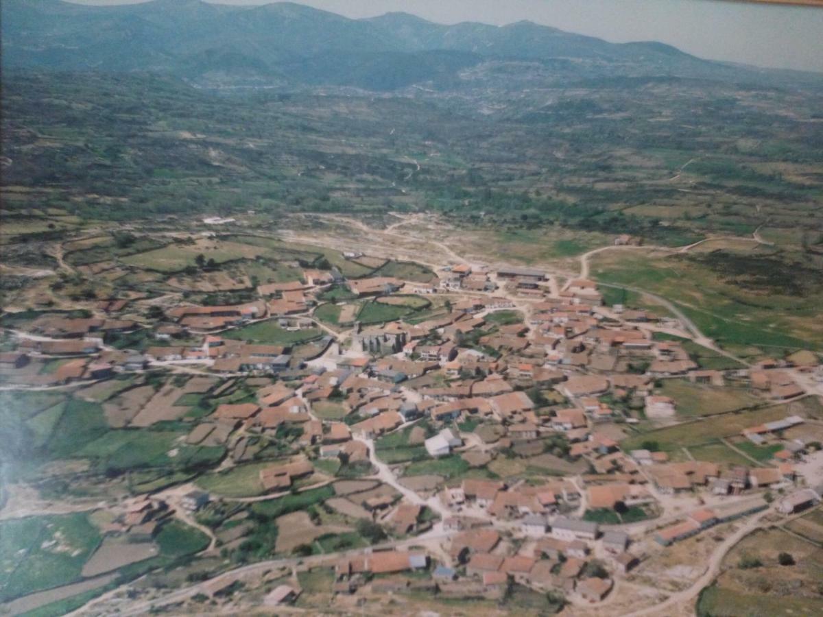 Casa Rural El Carrascal Valdefuentes de Sangusín 외부 사진
